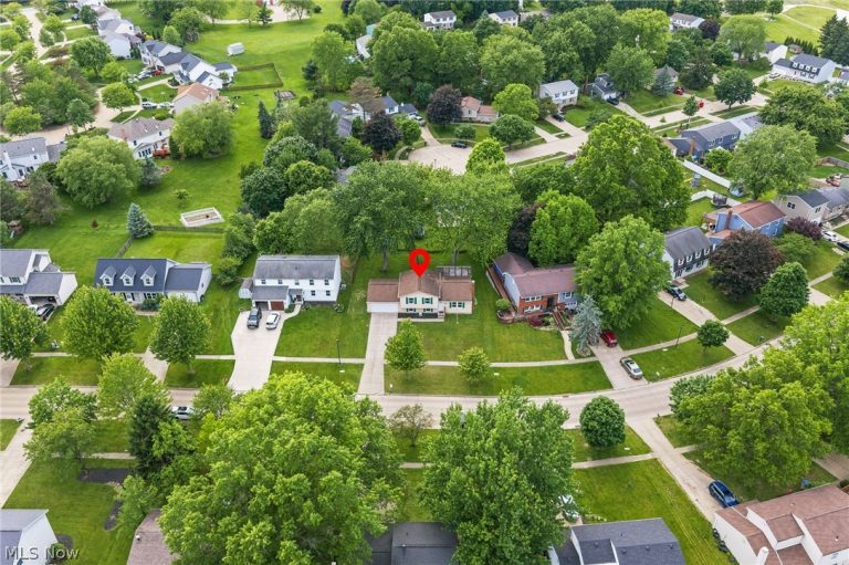 965 Guilford Boulevard, Medina, OH - Photo 3