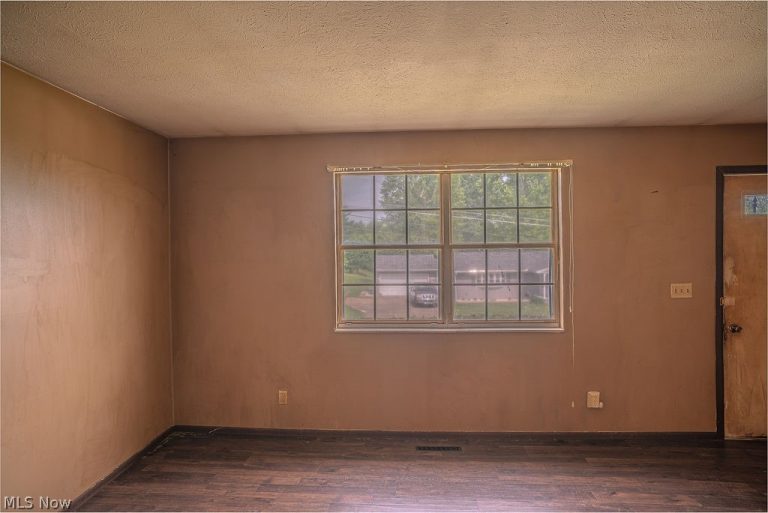 2100 Division Street Ext Street, Parkersburg, WV - Photo 2
