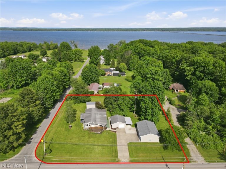 5000 Pymatuning Lake Road, Andover, OH - Photo 4
