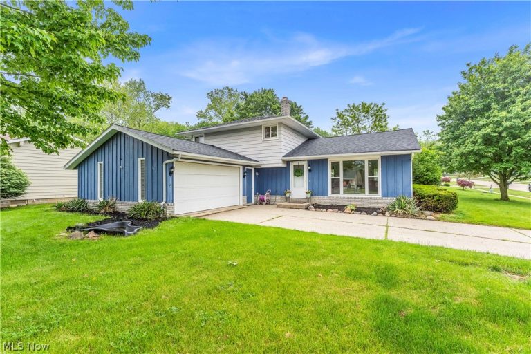 891 Pepperwood Drive, Brunswick, OH, 44212
