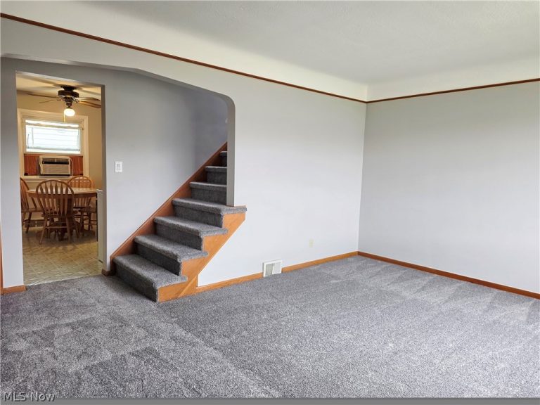 15804 Northwood Avenue, Maple Heights, OH - Photo 8