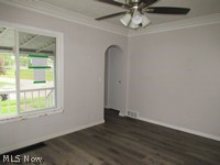 1936 Lakeview Avenue, Lorain, OH - Photo 8