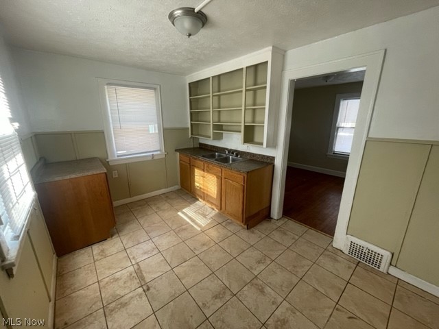 11714 Gay Avenue, Cleveland, OH - Photo 4