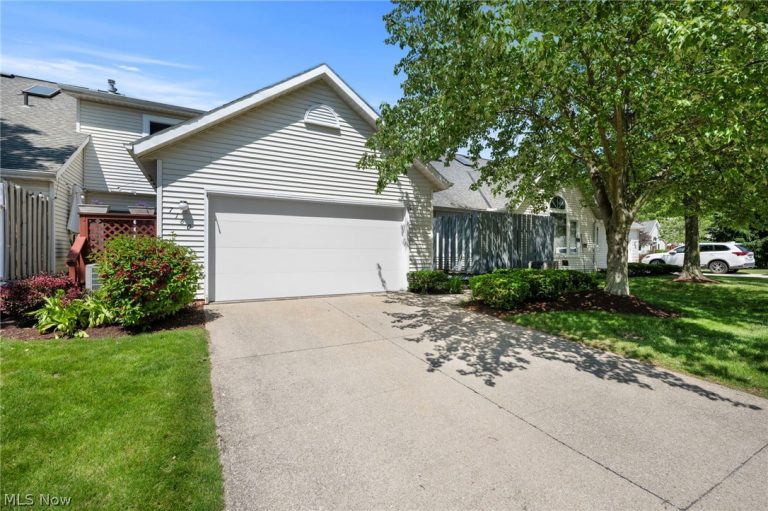 7160 Kipling Place, Concord Twp, OH - Photo 2