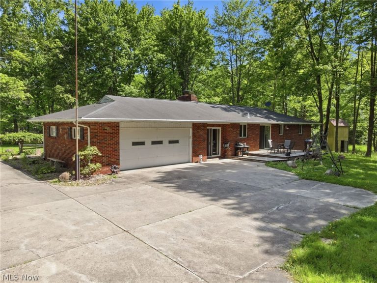 3996 Irishtown Southworth Road, Farmdale, OH - Photo 3