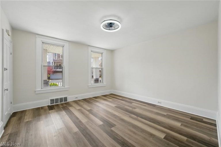 2471 Tremont Avenue #Down, Cleveland, OH - Photo 6