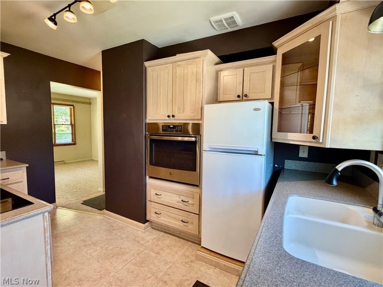 4309 State Road, Ashtabula, OH - Photo 6