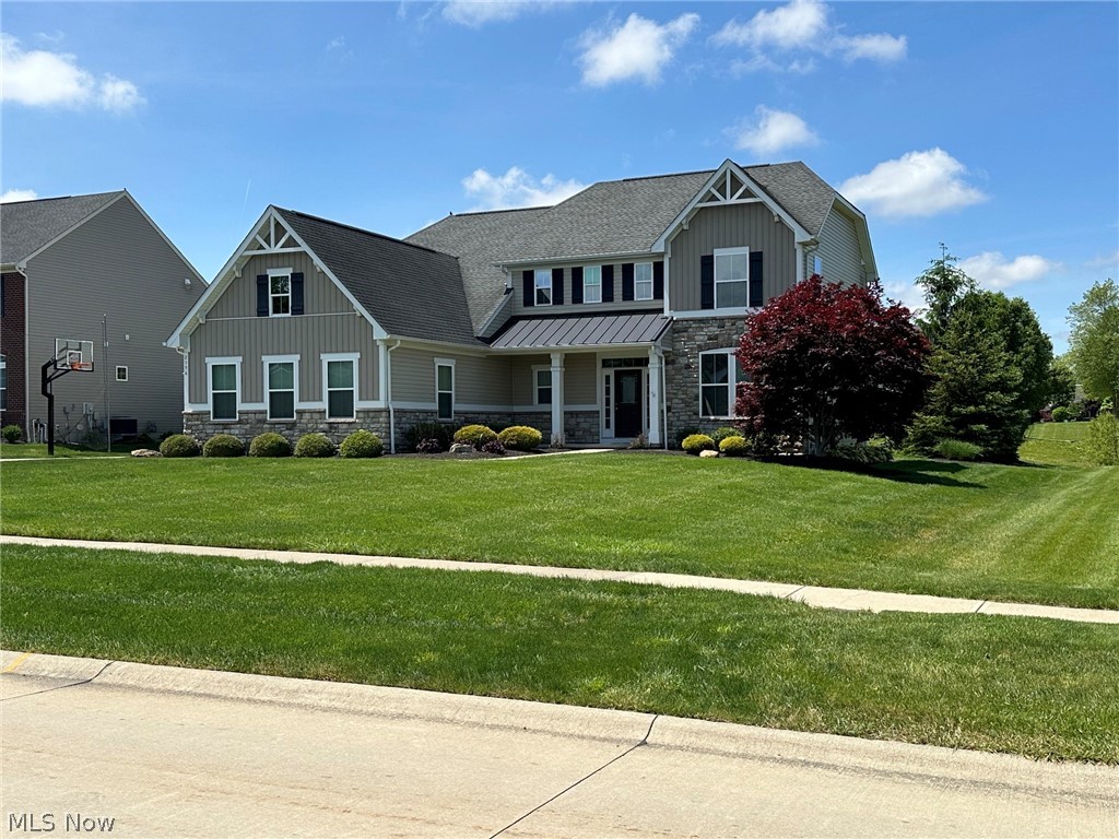 2556 Palmer Lane, Avon, OH
