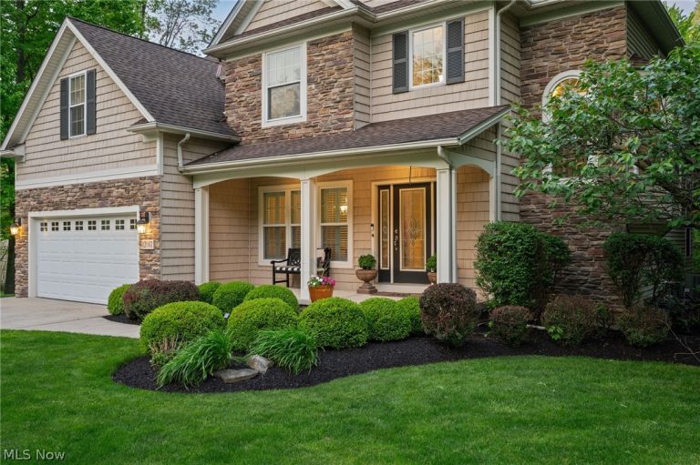 12067 Summerwood Drive, Concord Twp, OH - Photo 2