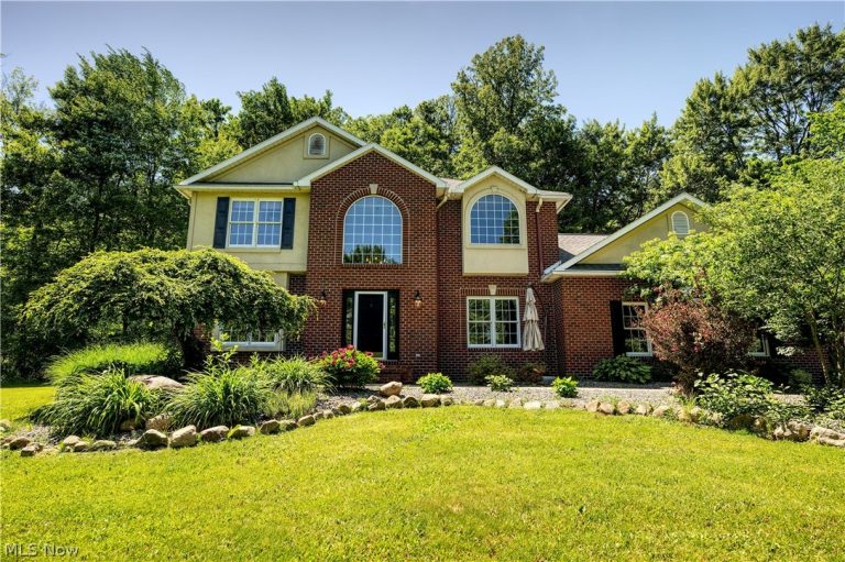 8744 Tippecanoe Road, Canfield, OH, 44406