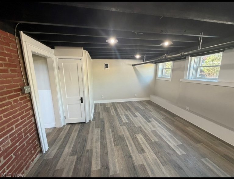 3186 Euclid Heights Boulevard #5, Cleveland Heights, OH - Photo 3