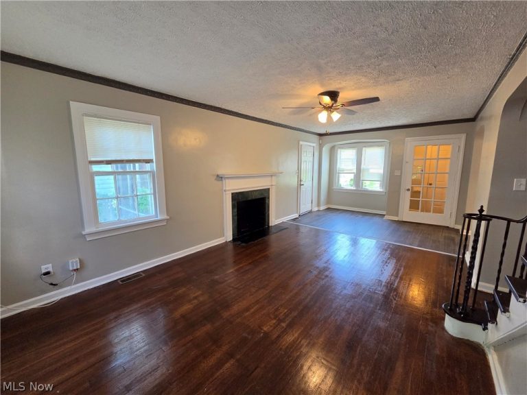 1405 Villa Drive, South Euclid, OH - Photo 4