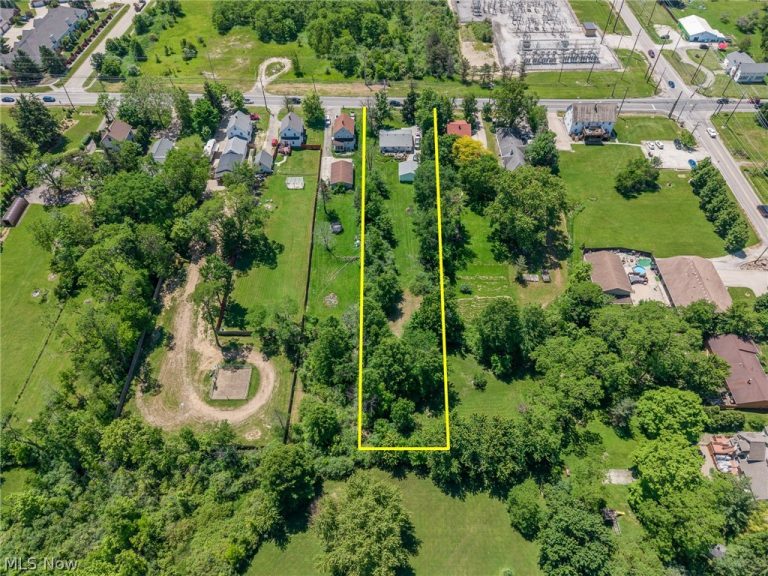 4813 Center Road, Brunswick, OH - Photo 3