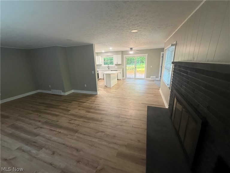 5082 Cork Cold Springs Road, Geneva, OH - Photo 2