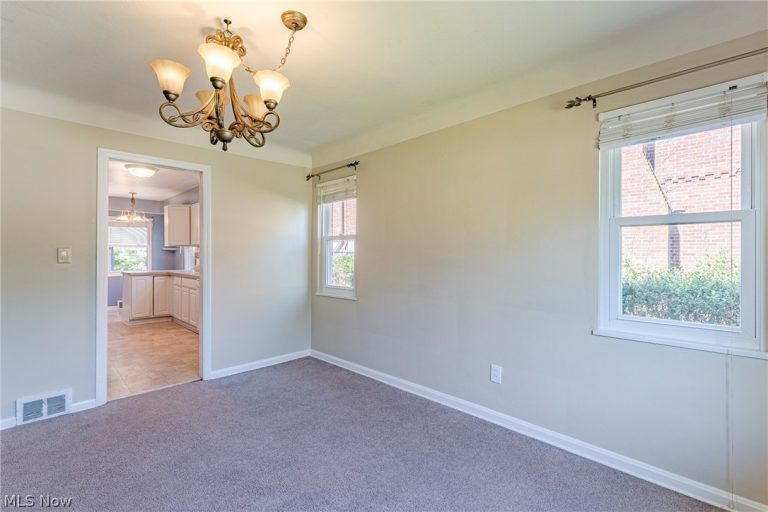 3666 Silsby Road, University Heights, OH - Photo 8