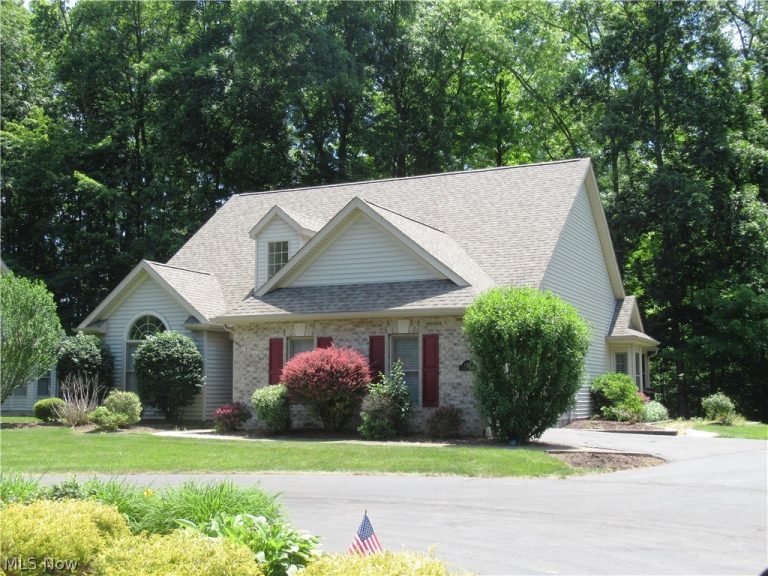 8462 HITCHCOCK Road, Boardman, OH - Photo 3