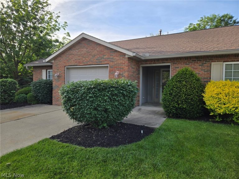 1819 Saddlebrook Circle, Wooster, OH - Photo 2