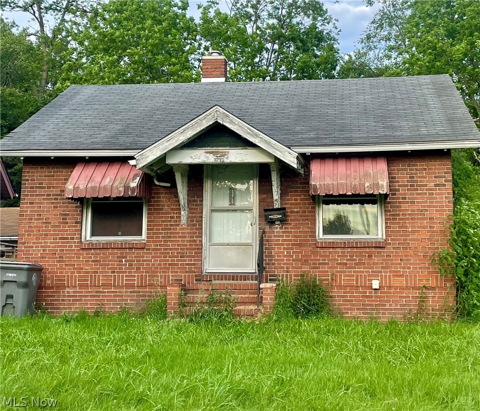 1725 Bentley Avenue, Youngstown, OH