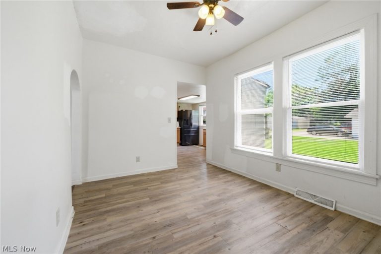 115 30th Street, Lorain, OH - Photo 5