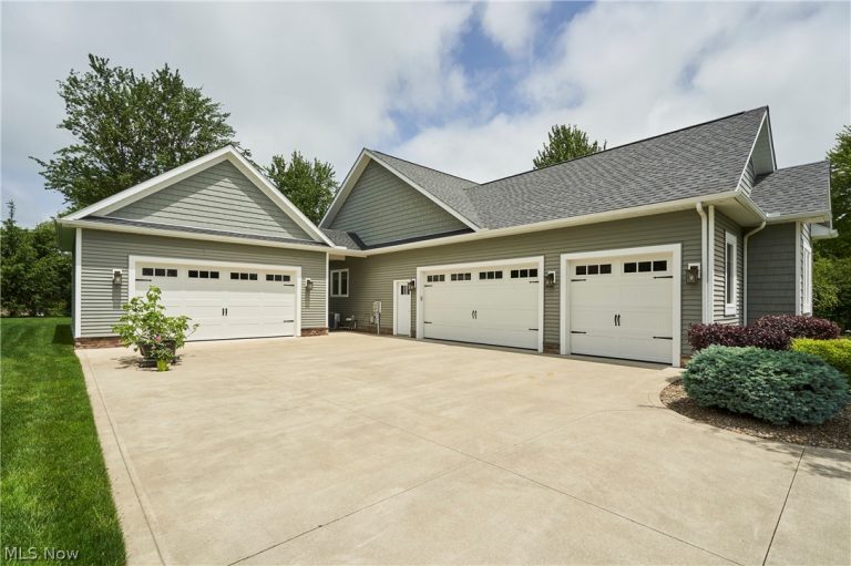 8595 Virginia Drive, Westfield Center, OH - Photo 2