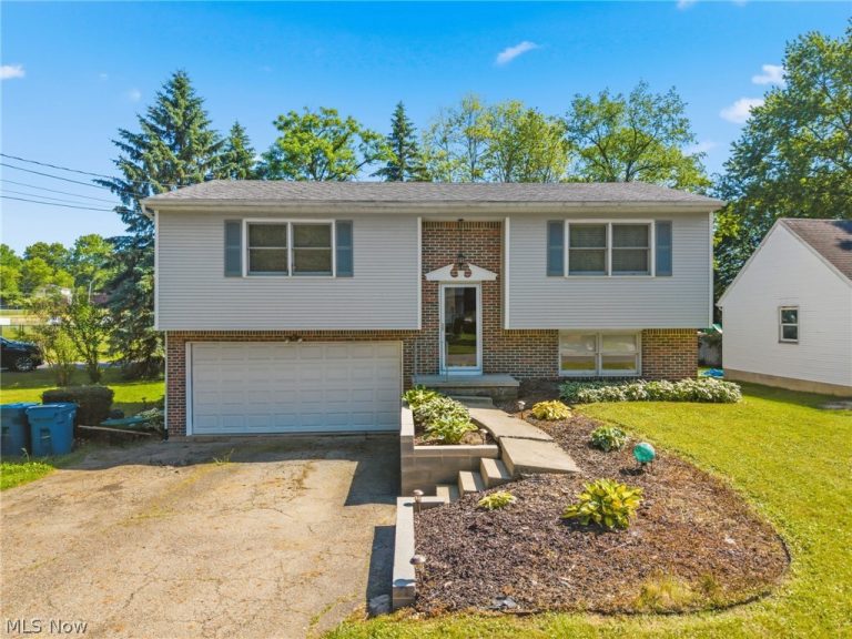 50 Kirby Drive, Akron, OH - Photo 2