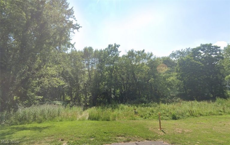 91 McCook Avenue, Dennison, OH - Photo 3