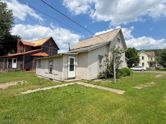 547 State Street, Newcomerstown, OH - Photo 2
