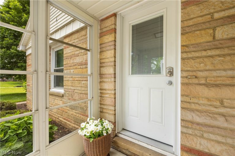 32 Lakeview Drive, Millersburg, OH - Photo 6