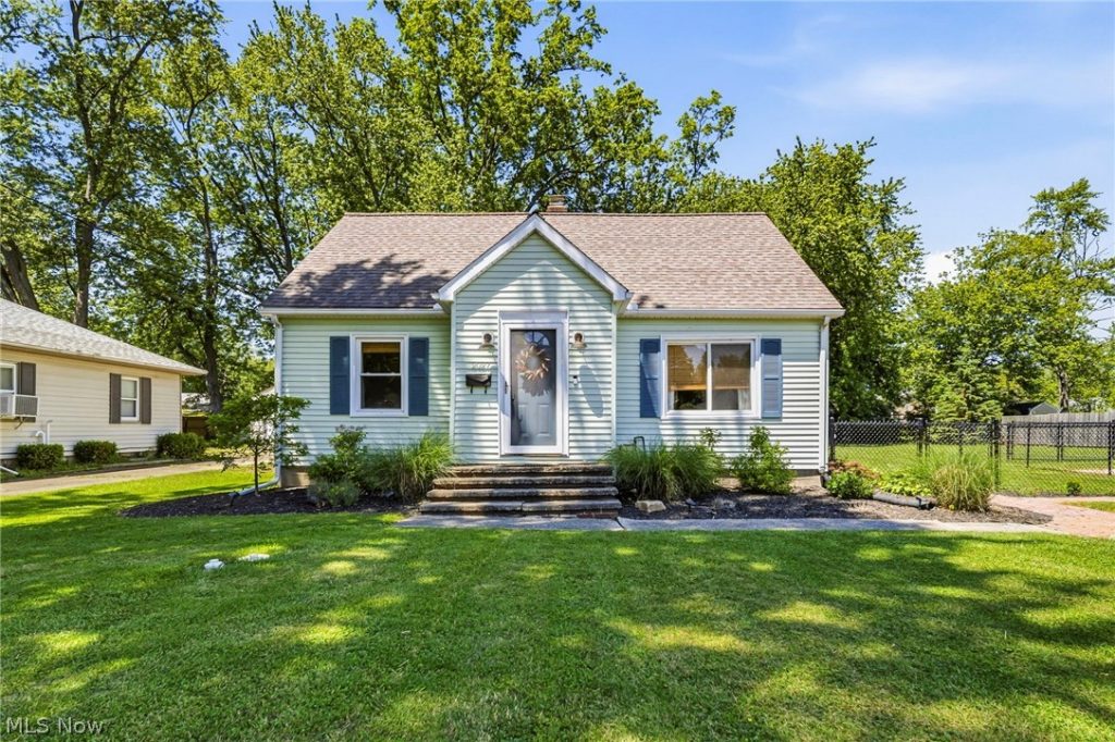 2027 16th Street, Ashtabula, OH