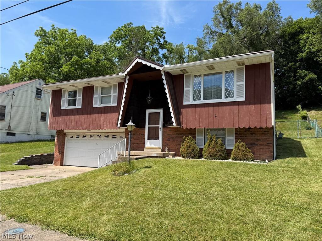 159 Valley Way, Weirton, WV