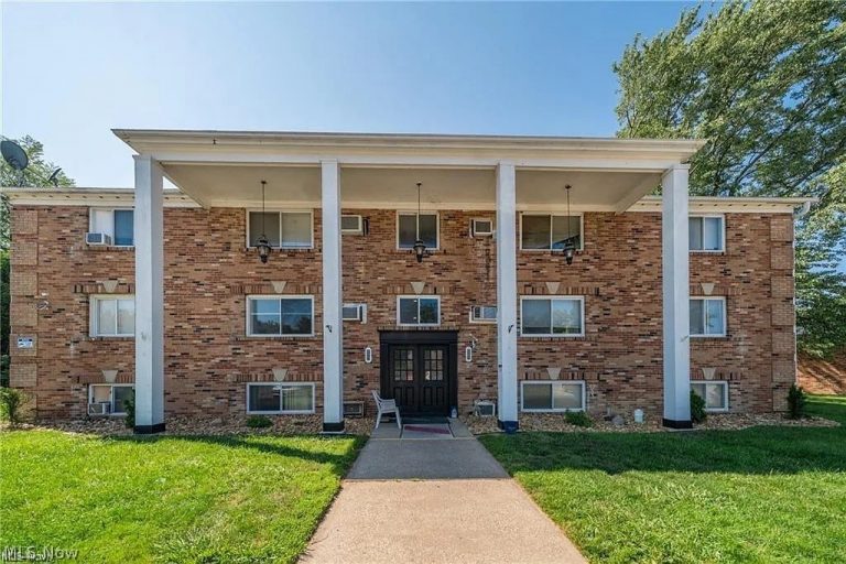 640 Shore Court, Vermilion, OH, 44089