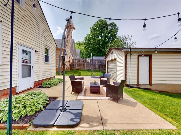 1521 27th Street, Canton, OH - Photo 3