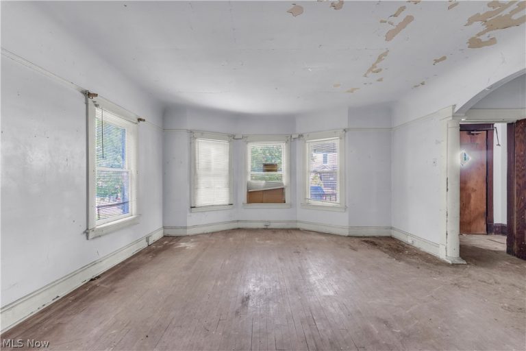 1261 113th Street, Cleveland, OH - Photo 8