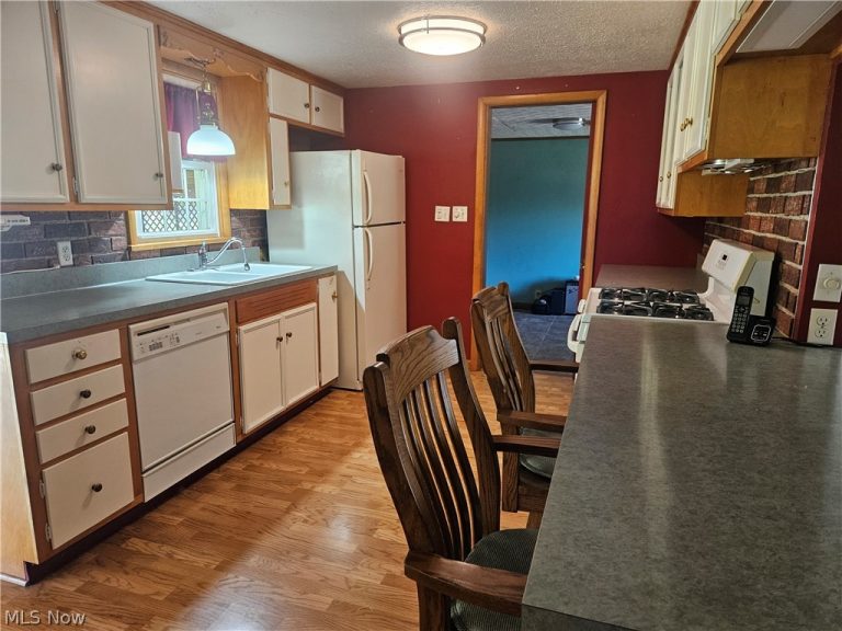 47781 Township Road 1142, Coshocton, OH - Photo 3