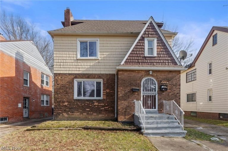 876 Eloise Drive, Cleveland Heights, OH, 44112