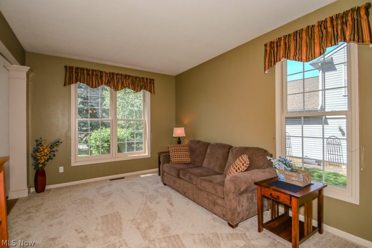 2345 Champion Trail, Twinsburg, OH - Photo 6