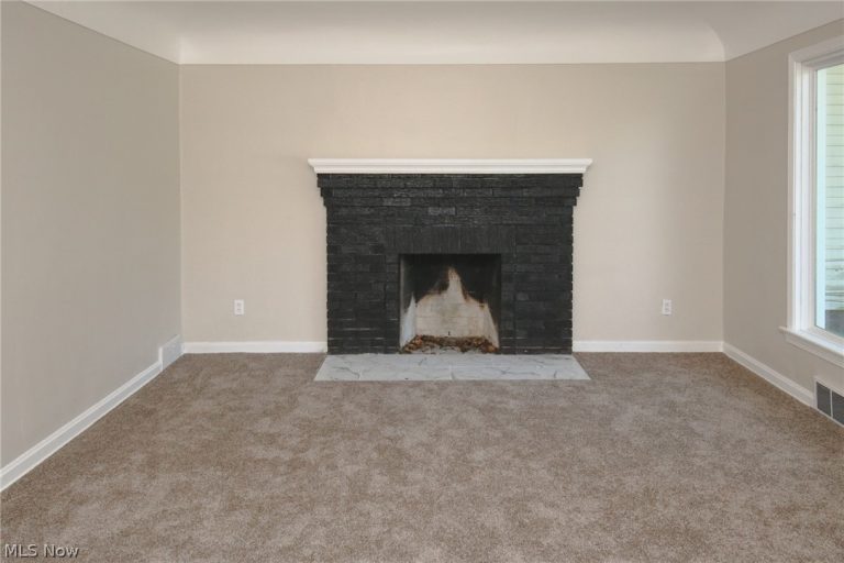 17 Richview Avenue, Youngstown, OH - Photo 4
