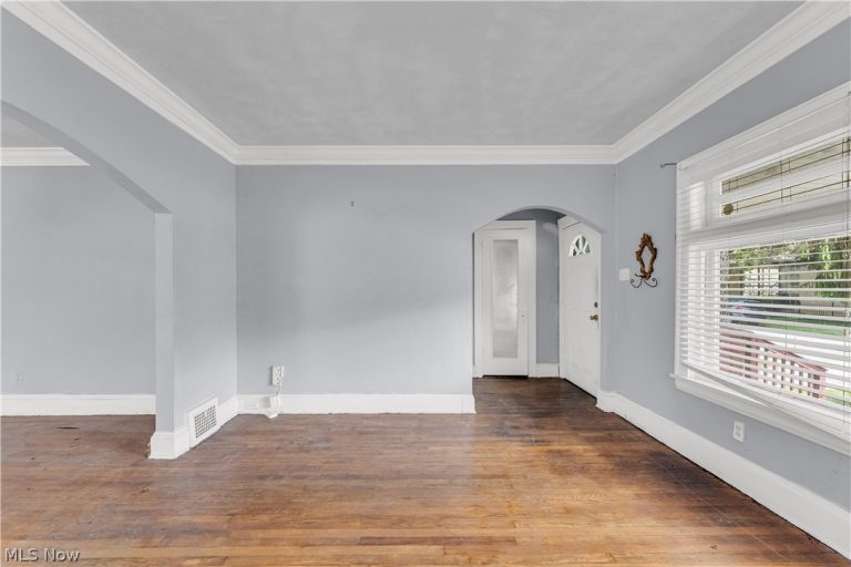 4086 141st Street, Cleveland, OH - Photo 6