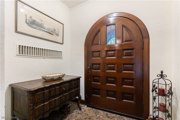3705 Croydon Drive, Canton, OH - Photo 3
