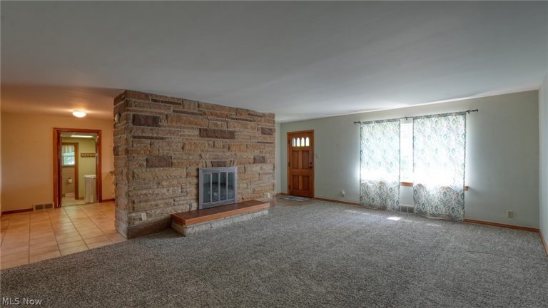 3955 Frazeysburg Road, Zanesville, OH - Photo 6