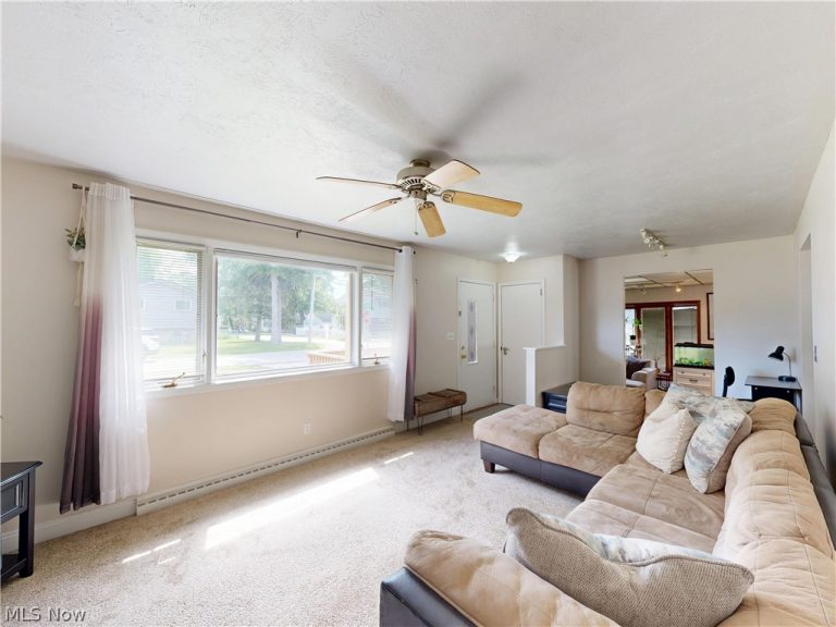 1078 Cherokee Trail, Willoughby, OH - Photo 5