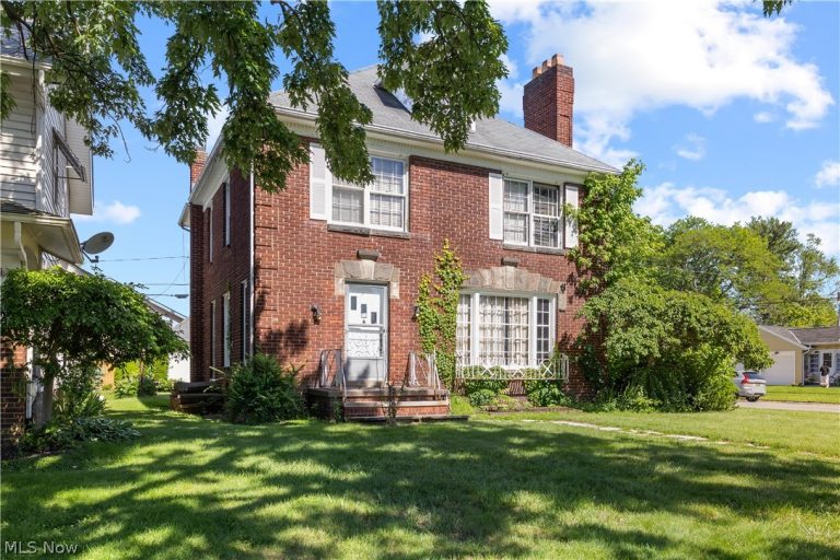 959 Allison Avenue, Lorain, OH - Photo 2
