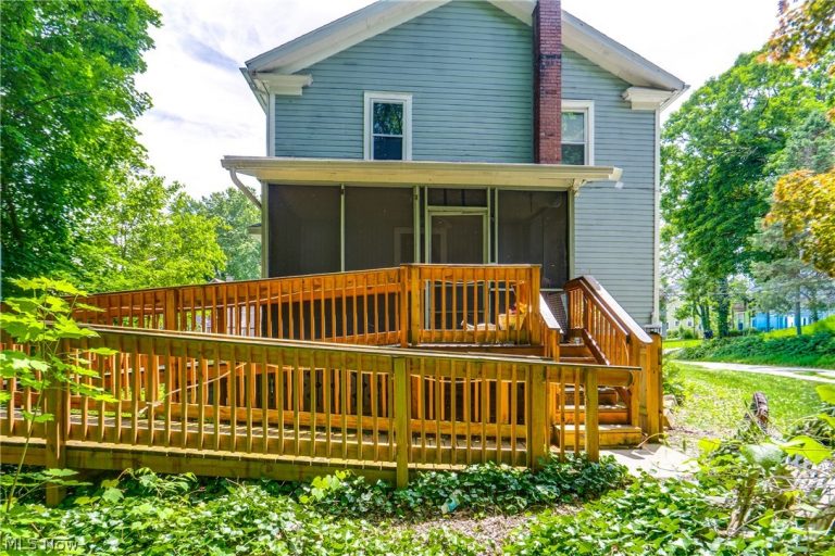 567 Crosby Street, Akron, OH - Photo 4