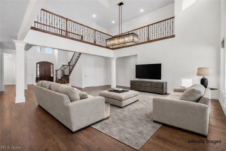 26921 Hilliard Boulevard, Westlake, OH - Photo 3