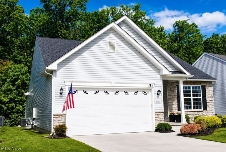 6616 Amber Way, North Ridgeville, OH - Photo 3