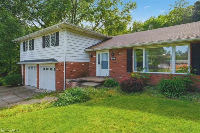 1205 Crown Hill Road, Orrville, OH - Photo 2