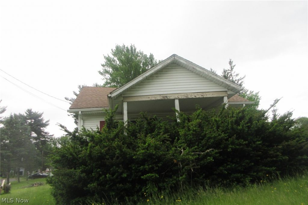 16088 State Route 267, East Liverpool, OH