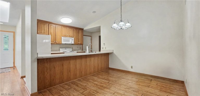 910 Greenfield Drive, Mansfield, OH - Photo 3