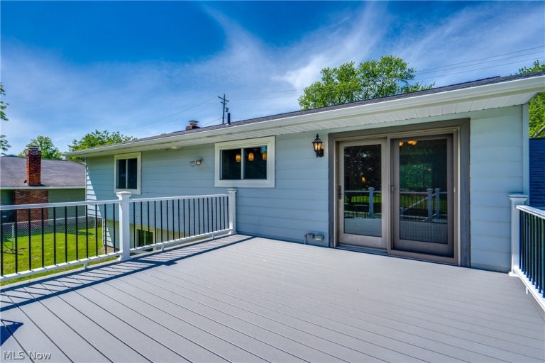 7004 Madison Avenue, Madison, OH - Photo 2