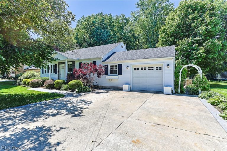 49 Christie Avenue, Norwalk, OH - Photo 2
